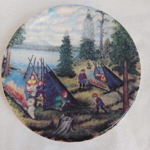 Arabia Finland Camp On Log Fire Plate 4.5" 1984